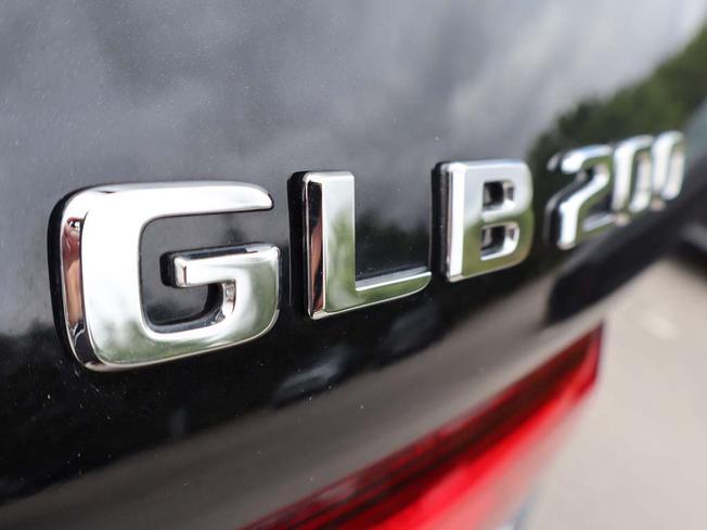 MERCEDES-BENZ GLB Photo 13