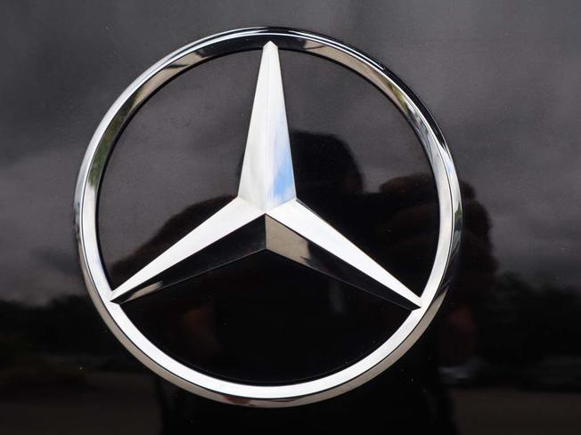 MERCEDES-BENZ GLB Photo 14