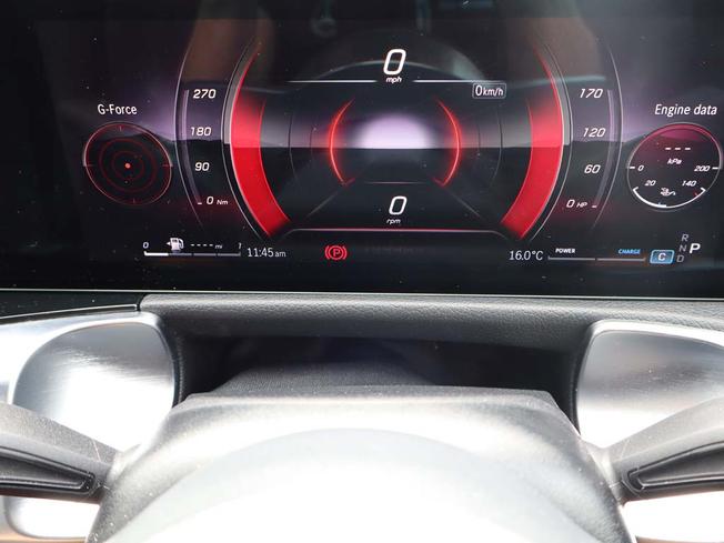 MERCEDES-BENZ GLB Photo 25