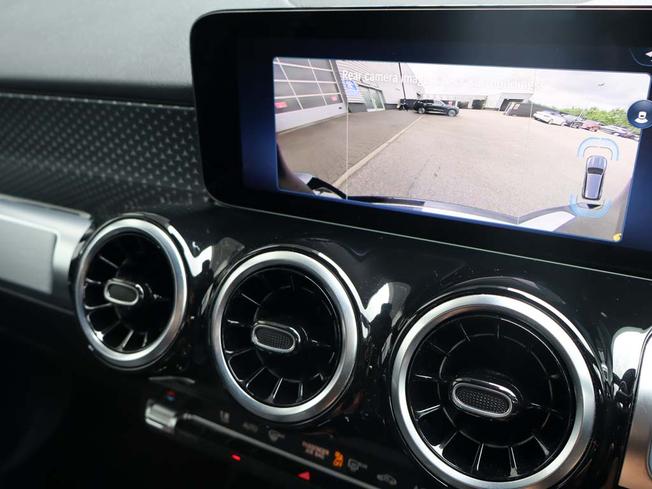 MERCEDES-BENZ GLB Photo 36