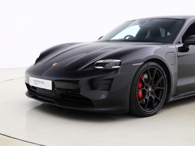 PORSCHE Taycan Photo 14