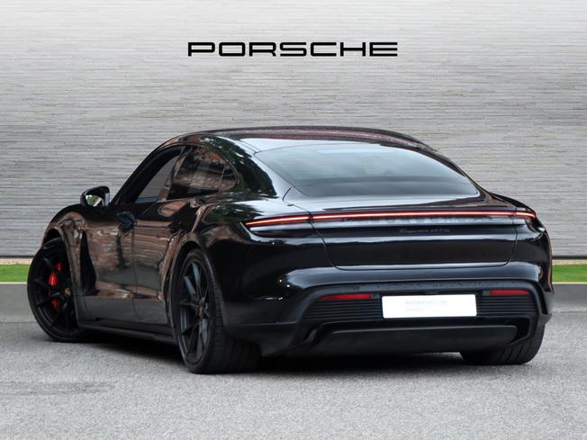 PORSCHE Taycan Photo 2