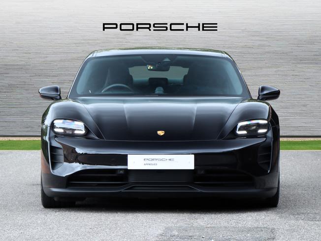 PORSCHE Taycan Photo 6