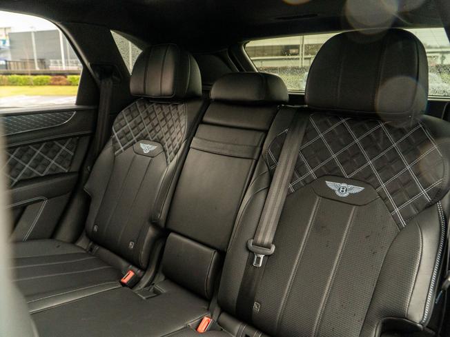 Bentley Bentayga Photo 23