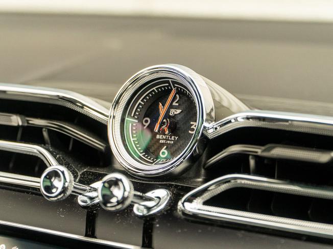 Bentley Bentayga Photo 31