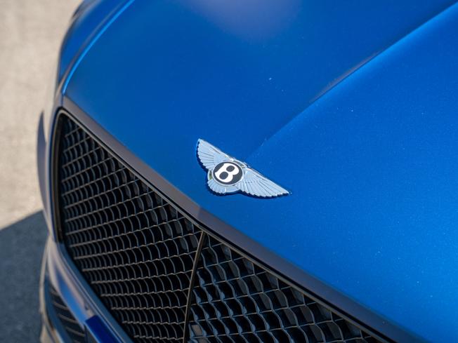 Bentley Bentayga Photo 37
