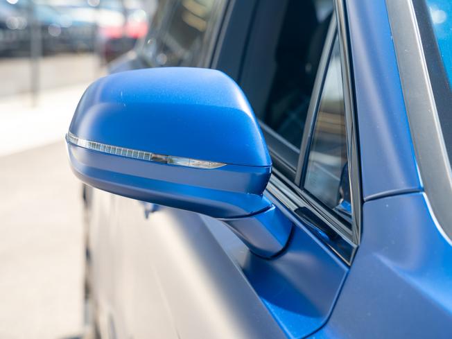 Bentley Bentayga Photo 38