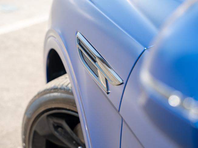 Bentley Bentayga Photo 40