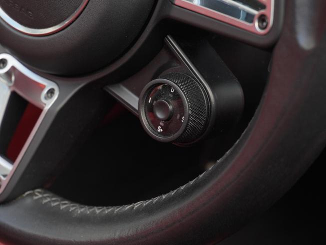 PORSCHE 718 Boxster Photo 30