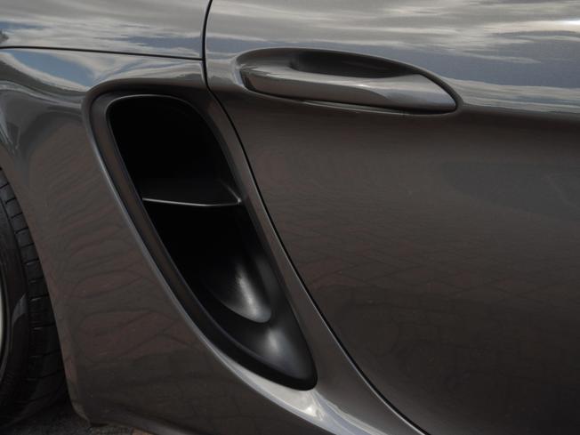 PORSCHE 718 Boxster Photo 32