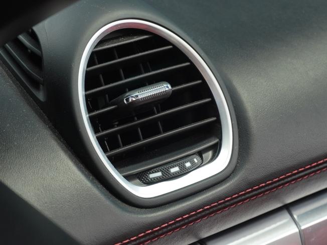 PORSCHE 718 Boxster Photo 37