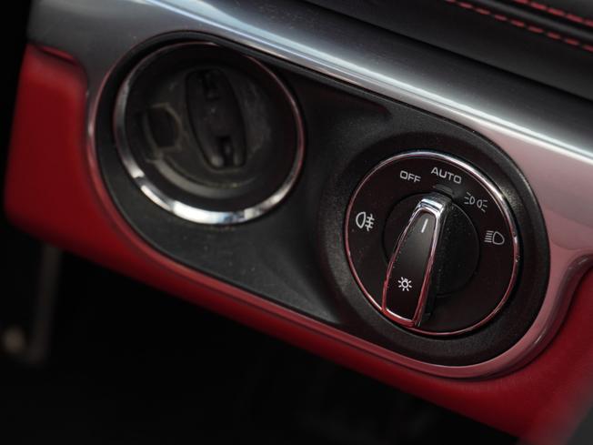 PORSCHE 718 Boxster Photo 39