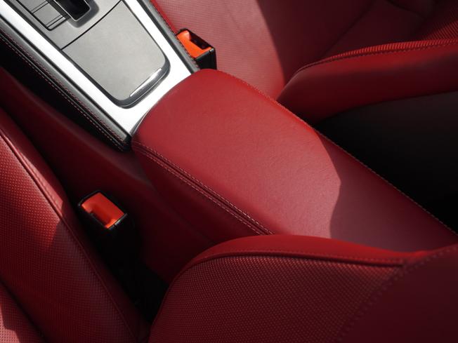 PORSCHE 718 Boxster Photo 42