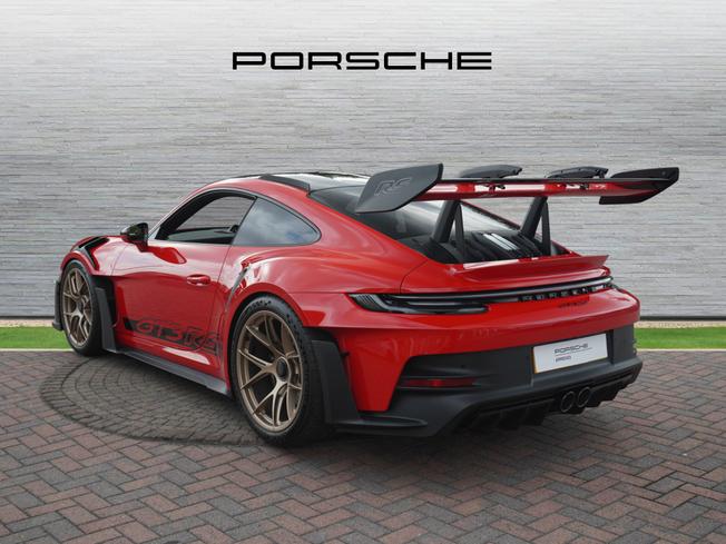 PORSCHE 911 Photo 2