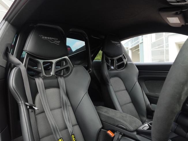 PORSCHE 911 Photo 9