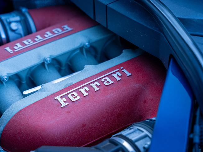 FERRARI Purosangue Photo 29