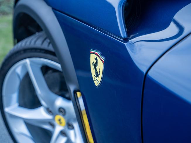 FERRARI Purosangue Photo 40