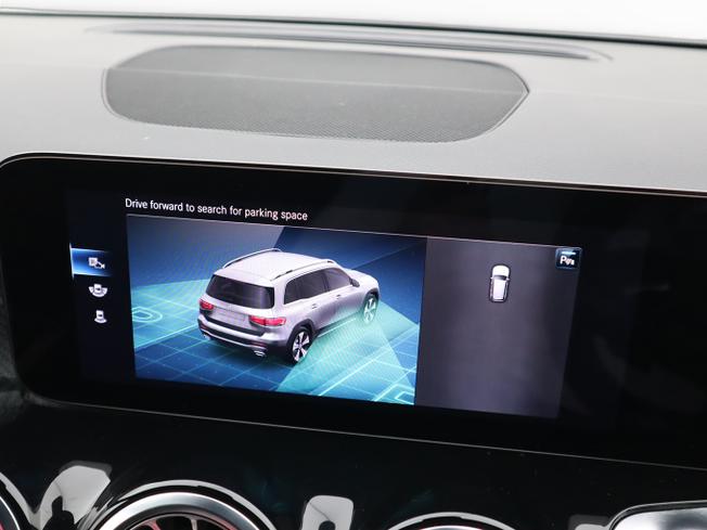 MERCEDES-BENZ GLB Photo 30