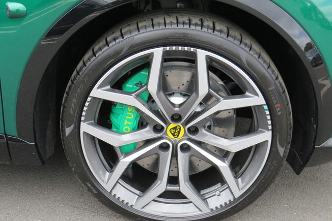 LOTUS Eletre Photo 29