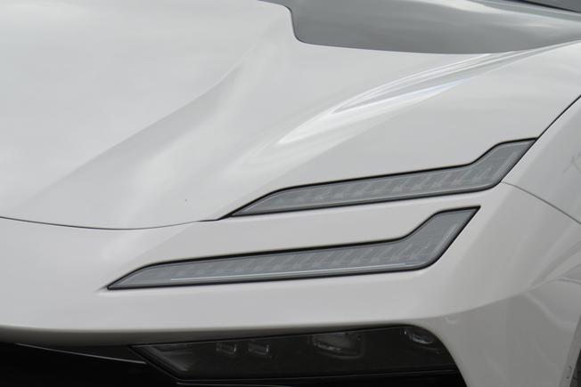 LOTUS Emeya Photo 16