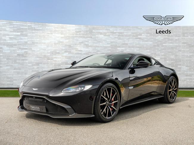 ASTON MARTIN Vantage Photo 17