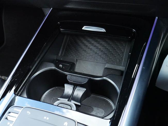 MERCEDES-BENZ Eqa Photo 18