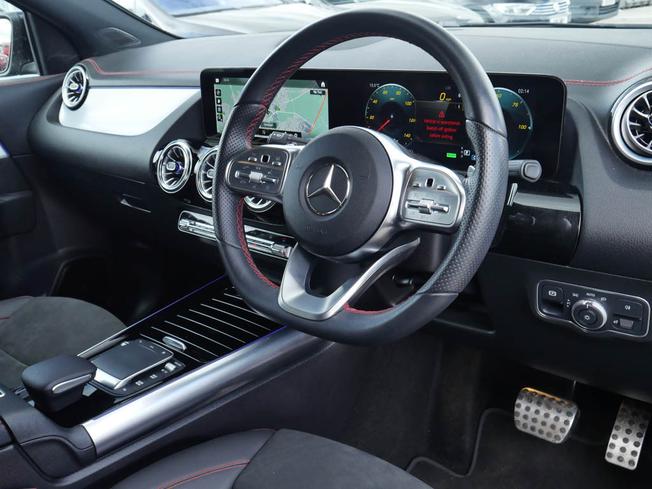 MERCEDES-BENZ Eqa Photo 35