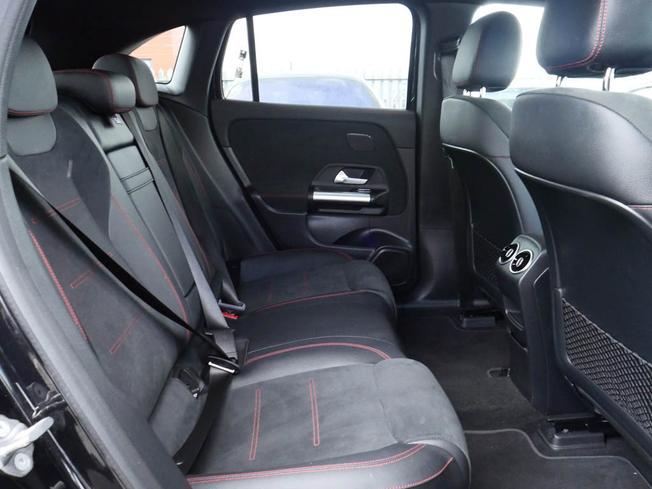 MERCEDES-BENZ Eqa Photo 36