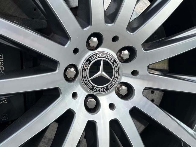 MERCEDES-BENZ Gls Photo 16