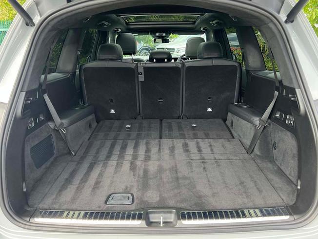 MERCEDES-BENZ Gls Photo 22