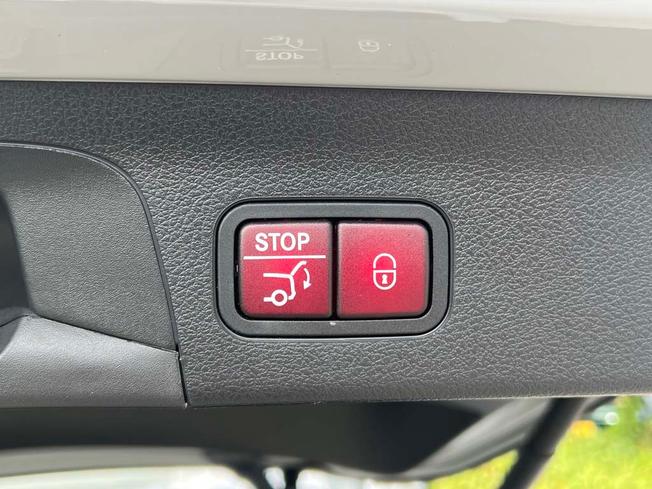 MERCEDES-BENZ Gls Photo 27