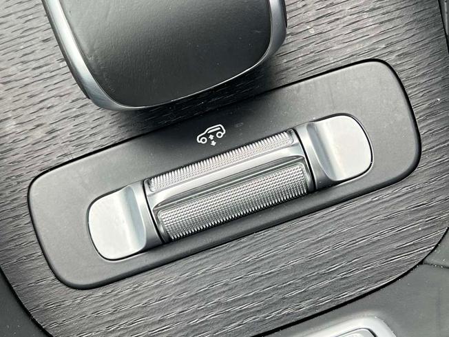 MERCEDES-BENZ Gls Photo 42