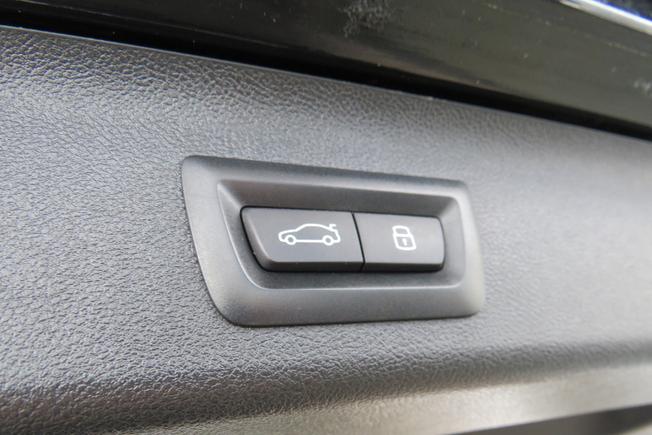 BMW 5 Series Photo 14