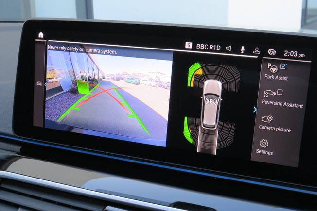 BMW 5 Series Photo 24