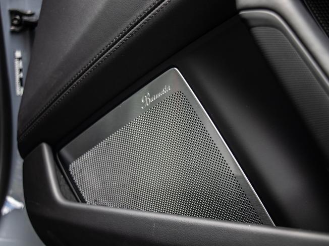 PORSCHE 911 Photo 16