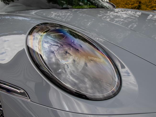 PORSCHE 911 Photo 31