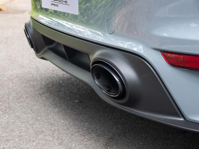 PORSCHE 911 Photo 39