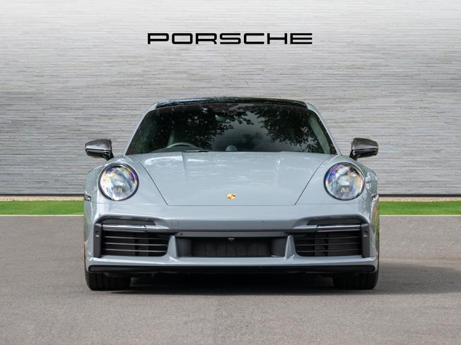 PORSCHE 911 Photo 6