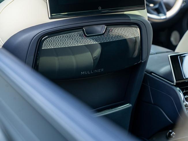 BENTLEY Bentayga Photo 38