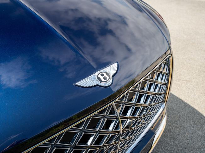 BENTLEY Bentayga Photo 46
