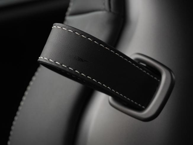 PORSCHE 911 Photo 14