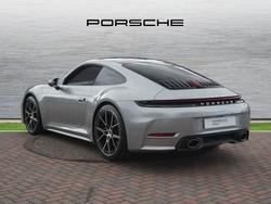 PORSCHE 911 Photo 2
