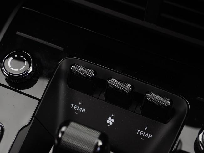 PORSCHE 911 Photo 27