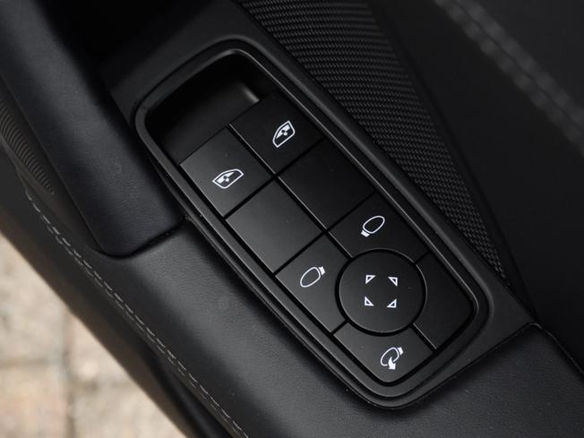 PORSCHE 911 Photo 33
