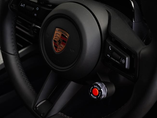 PORSCHE 911 Photo 36