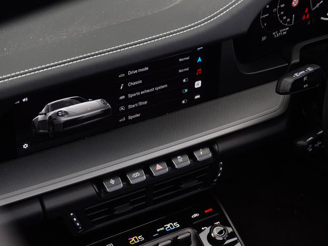 PORSCHE 911 Photo 44