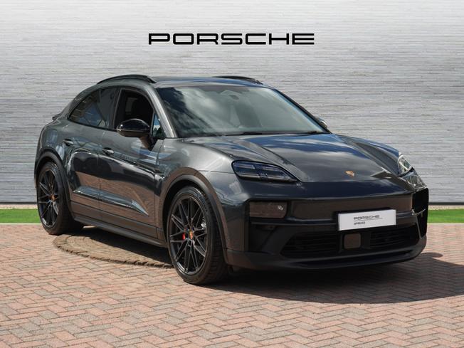 PORSCHE Macan Photo 1