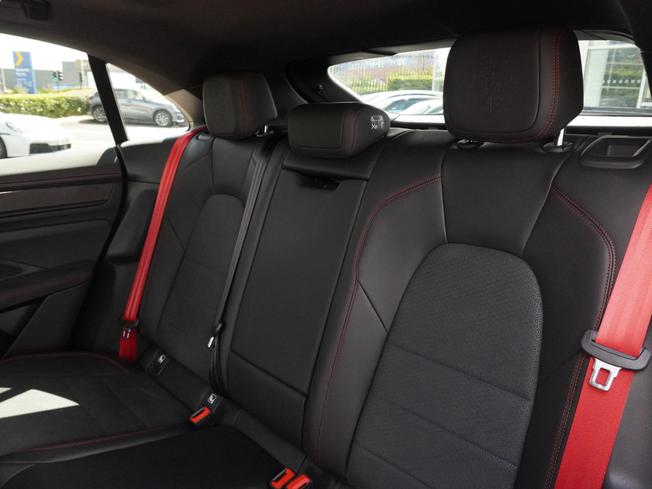 PORSCHE Macan Photo 10