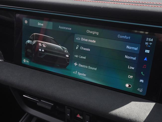 PORSCHE Macan Photo 23