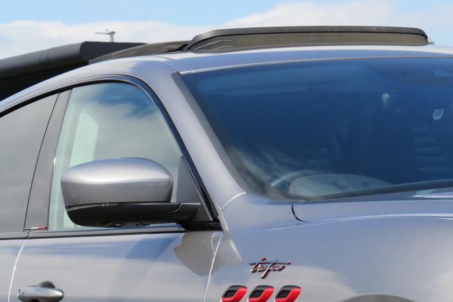 Maserati Levante Photo 12